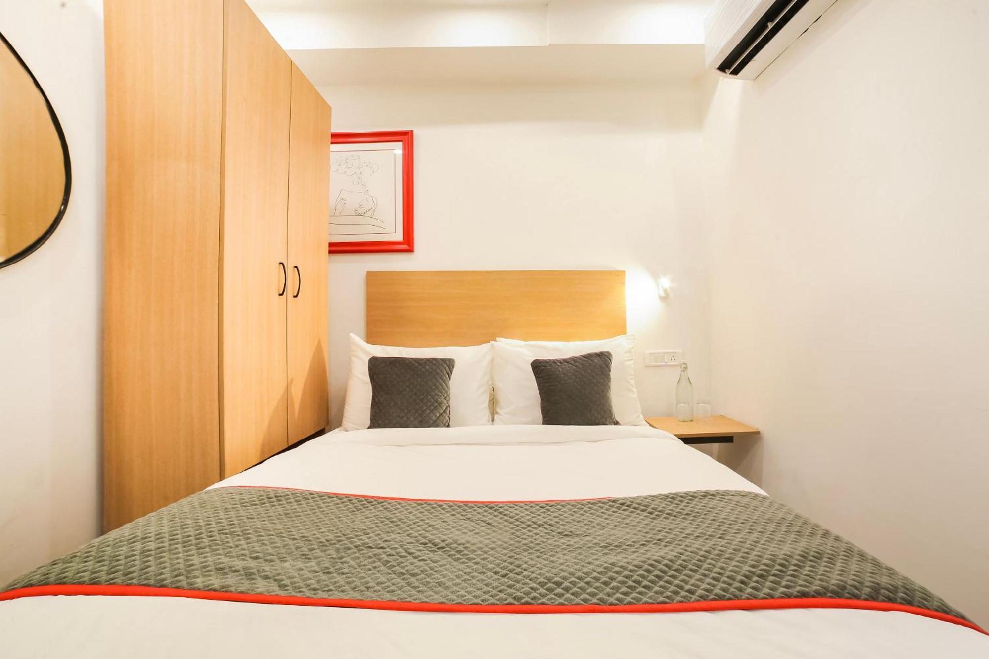 Super Hotel O Nawada Metro Delhi  Bagian luar foto