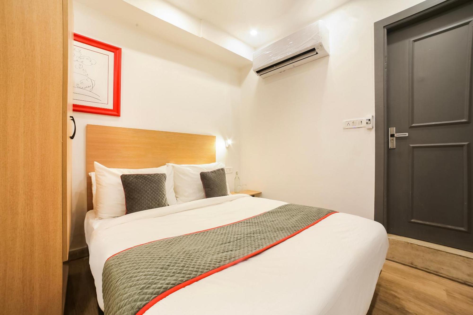 Super Hotel O Nawada Metro Delhi  Bagian luar foto