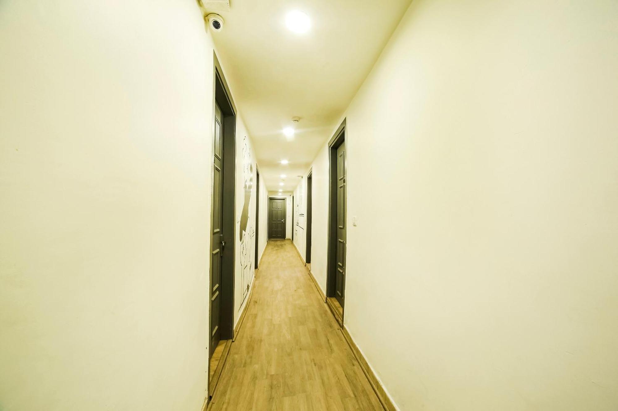 Super Hotel O Nawada Metro Delhi  Bagian luar foto