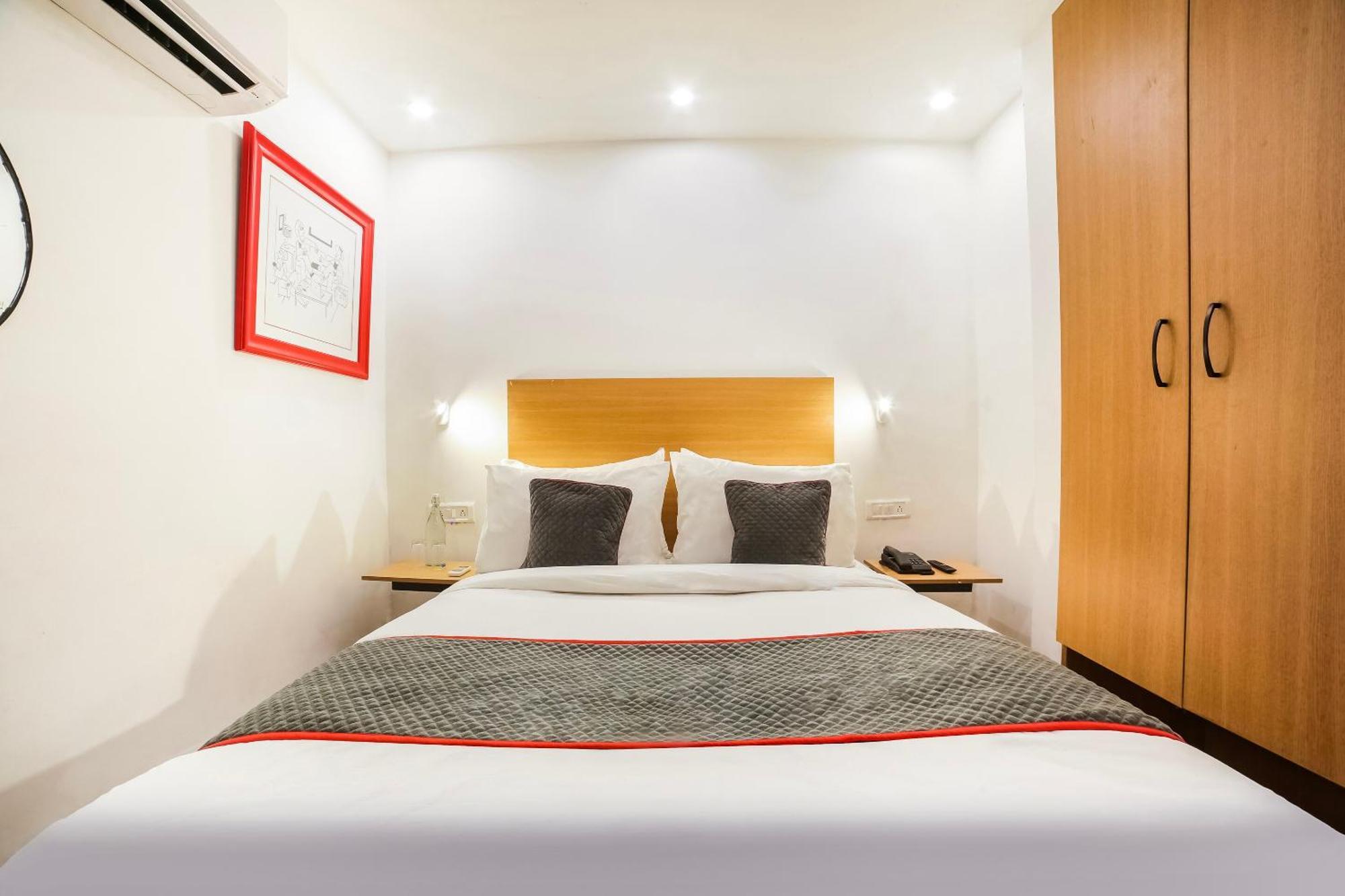Super Hotel O Nawada Metro Delhi  Bagian luar foto